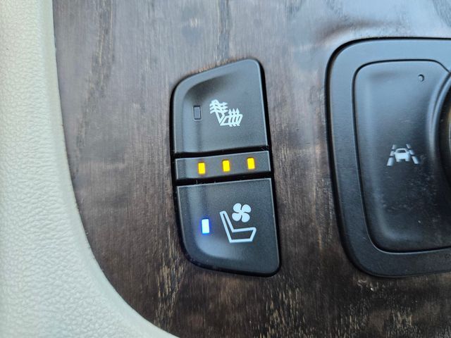 2023 GMC Acadia Denali Folsom CA