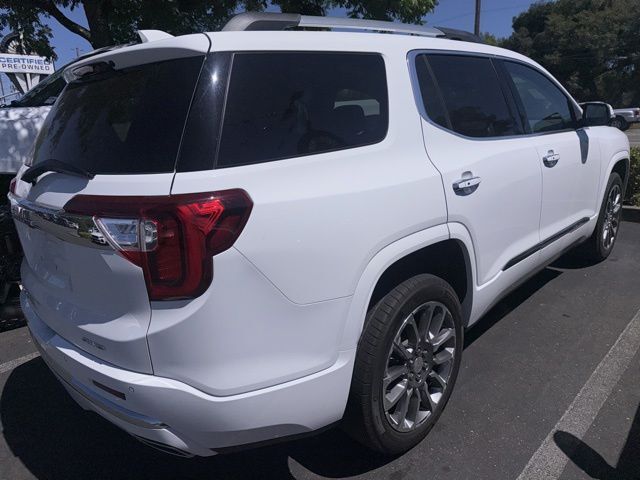 2023 GMC Acadia Denali