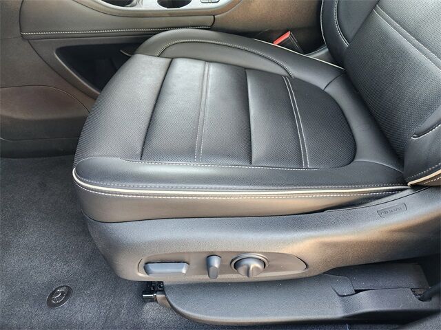 2023 GMC Acadia Denali Grapevine TX