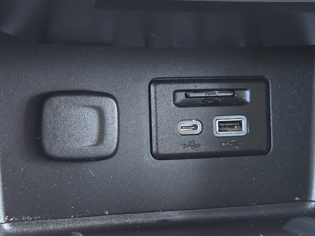 2023 GMC Acadia Denali Roseville CA