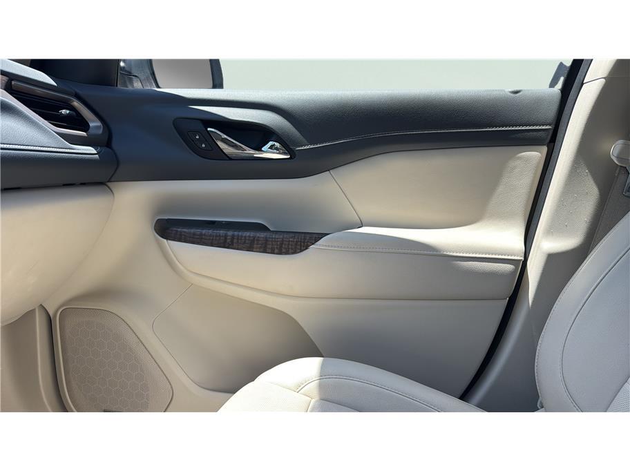 2023 GMC Acadia Denali Sport Utility 4D Folsom CA