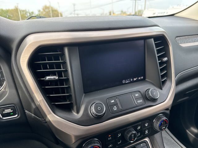 2023 GMC Acadia Denali Carbondale IL