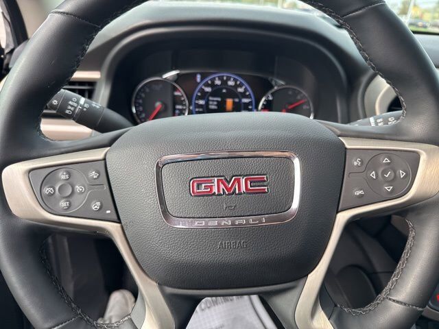 2023 GMC Acadia Denali Carbondale IL