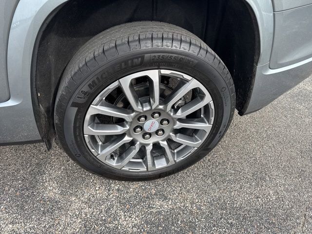 2023 GMC Acadia Denali Carbondale IL