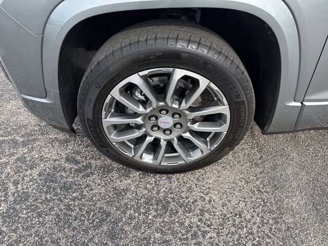 2023 GMC Acadia Denali Carbondale IL