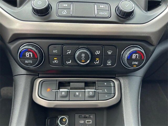 2023 GMC Acadia Denali Farmington MO