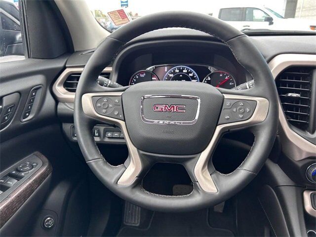 2023 GMC Acadia Denali Farmington MO