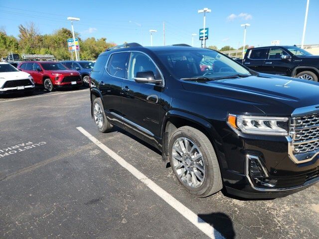2023 GMC Acadia Denali Farmington MO