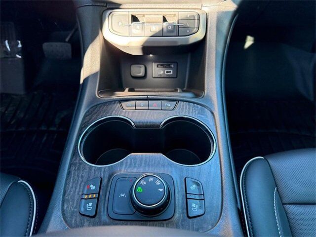 2023 GMC Acadia Denali Farmington MO