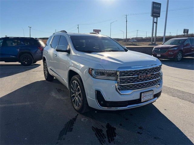 2023 GMC Acadia Denali Farmington MO