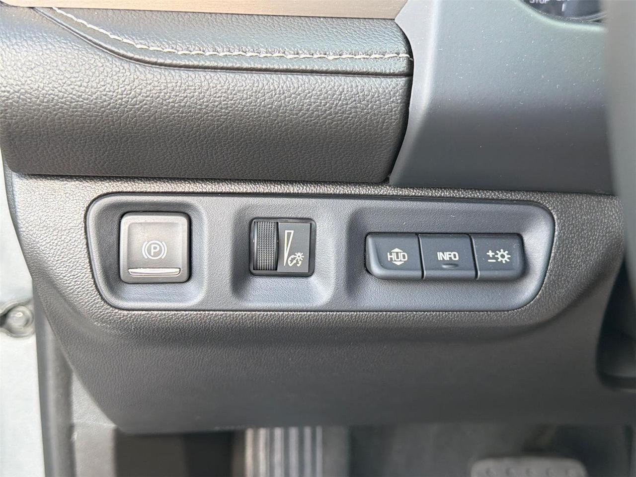 2023 GMC Acadia Denali Hagerstown MD
