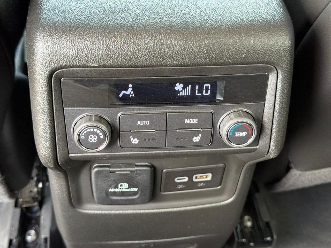 2023 GMC Acadia Denali Hagerstown MD