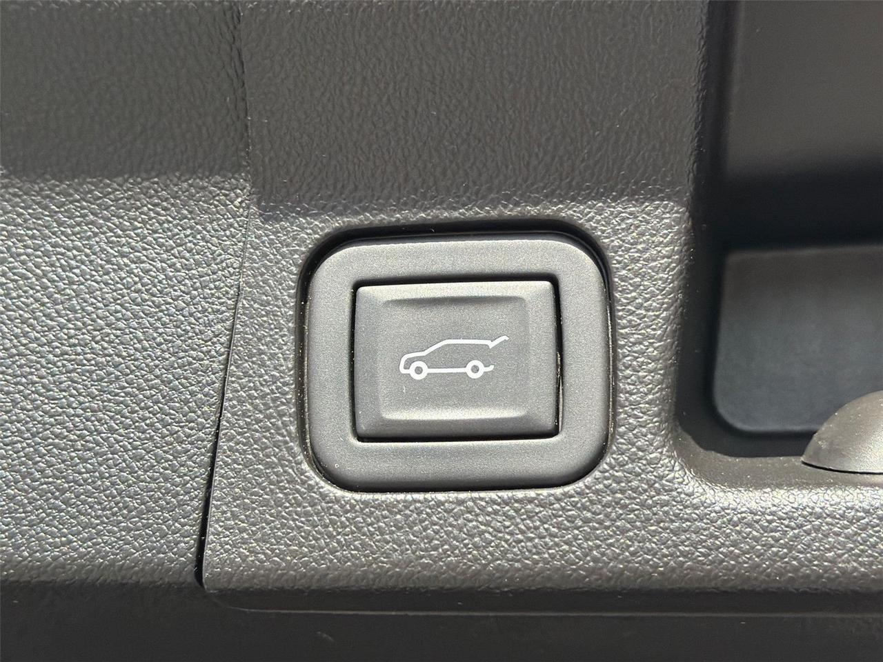 2023 GMC Acadia Denali Hagerstown MD