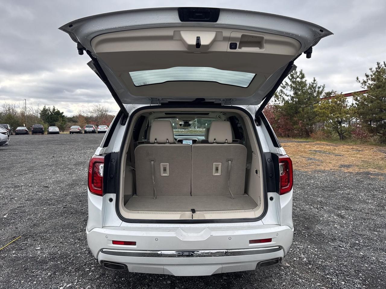 2023 GMC Acadia Denali Chantilly VA
