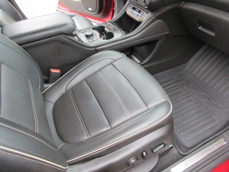 2023 GMC Acadia FWD 4dr Denali St. George SC