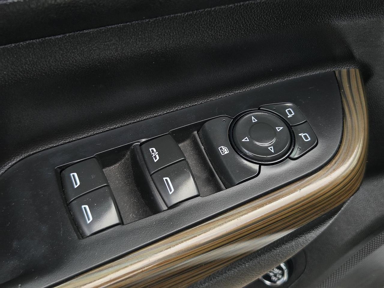 2023 GMC Acadia FWD 4dr SLE Beeville TX