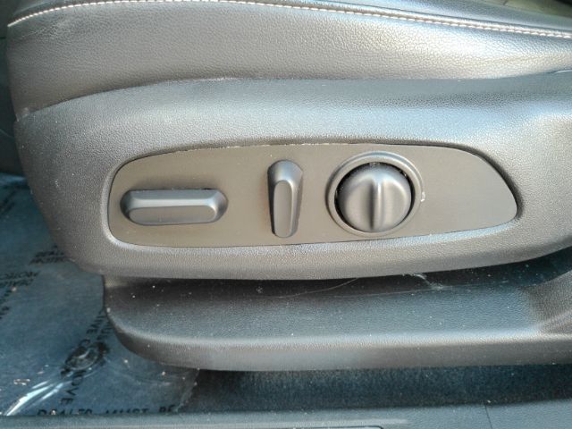 2023 GMC Acadia FWD SLT Plano TX
