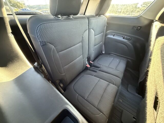 2023 GMC Acadia SLE Kerrville TX