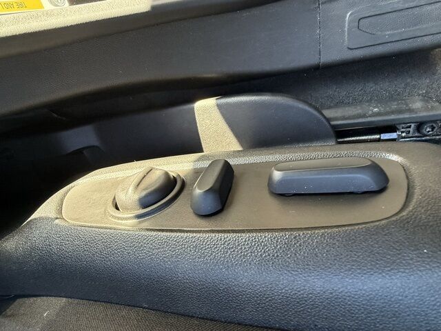 2023 GMC Acadia SLE Kerrville TX