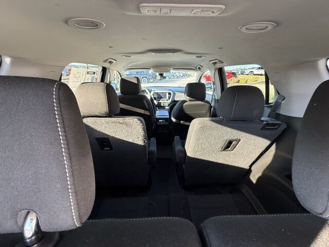 2023 GMC Acadia SLE Kerrville TX