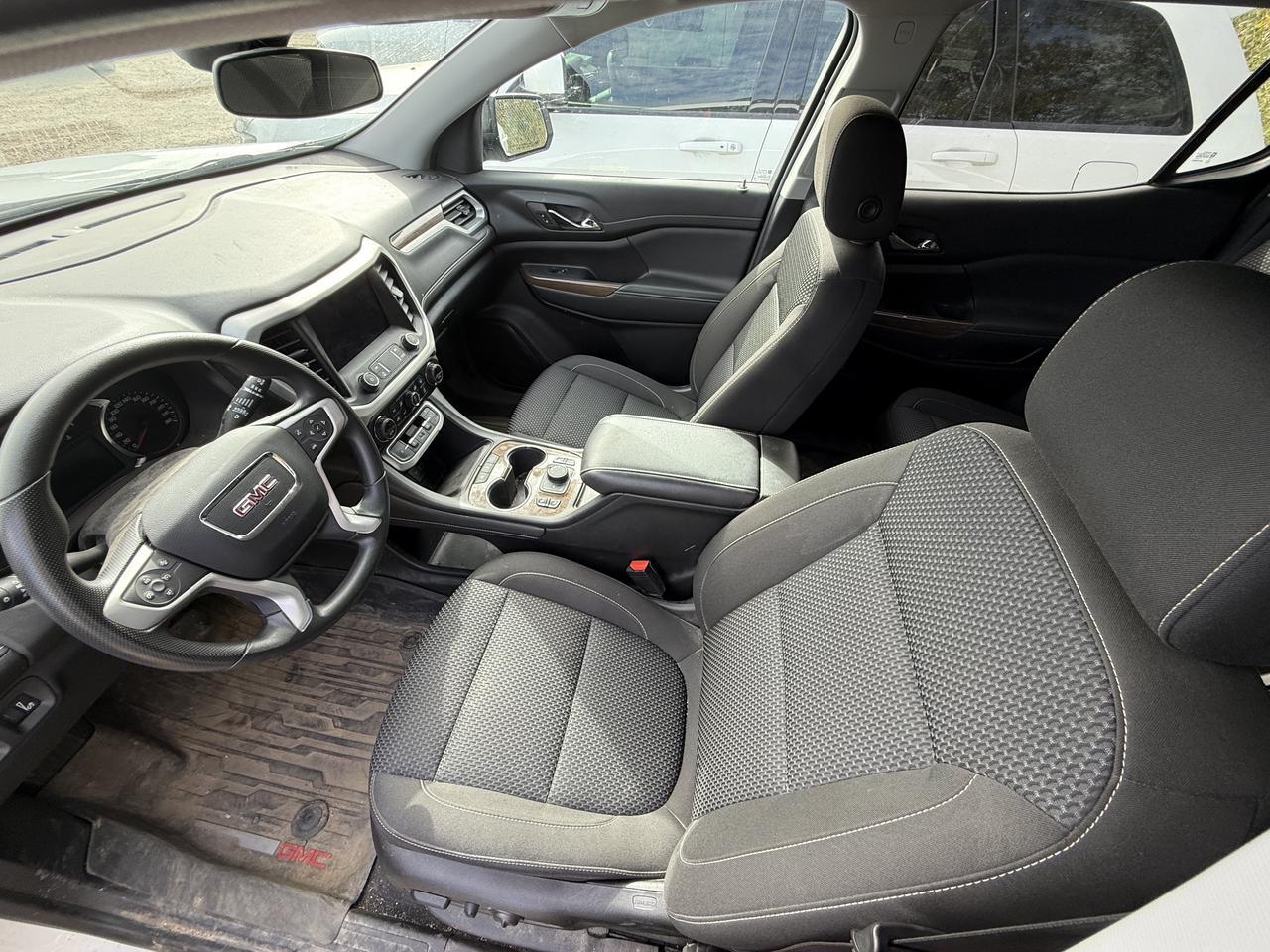 2023 GMC Acadia SLE AWD | Low KMs | 3 Row Seating | Heated Front Seats | Remote Start | Power Liftgate | Park Assist Redwater AB
