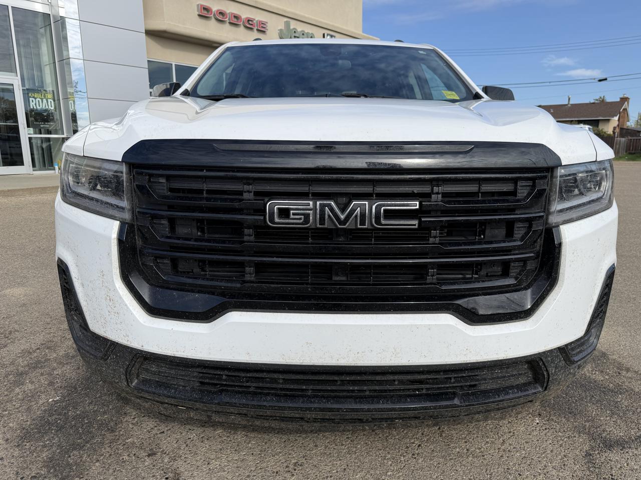 2023 GMC Acadia SLE AWD | Low KMs | 3 Row Seating | Heated Front Seats | Remote Start | Power Liftgate | Park Assist Redwater AB