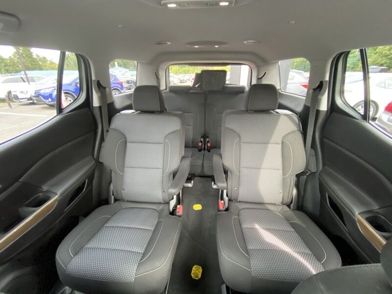 2023 GMC Acadia SLE Bristol  PA