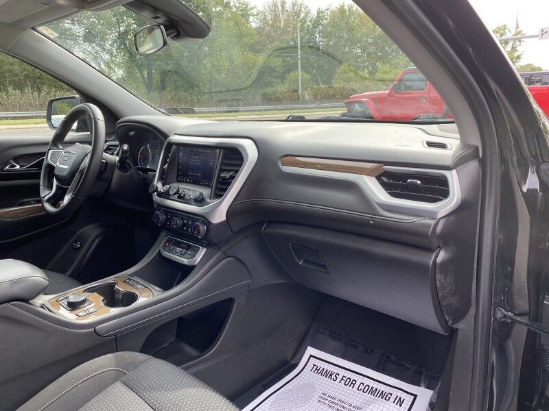 2023 GMC Acadia SLE Bristol  PA