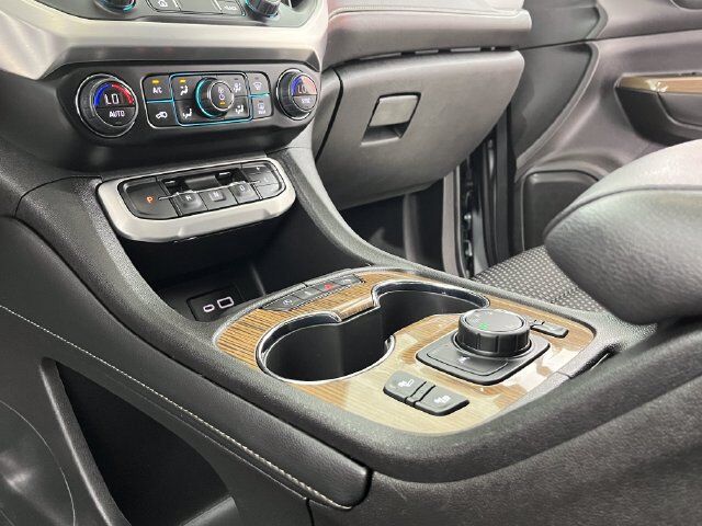 2023 GMC Acadia SLE Carrollton TX