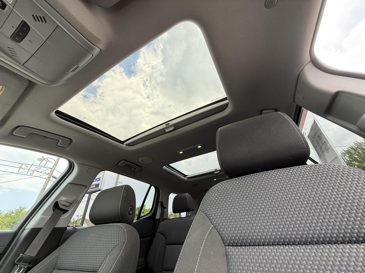 2023 GMC Acadia SLE Crestwood KY