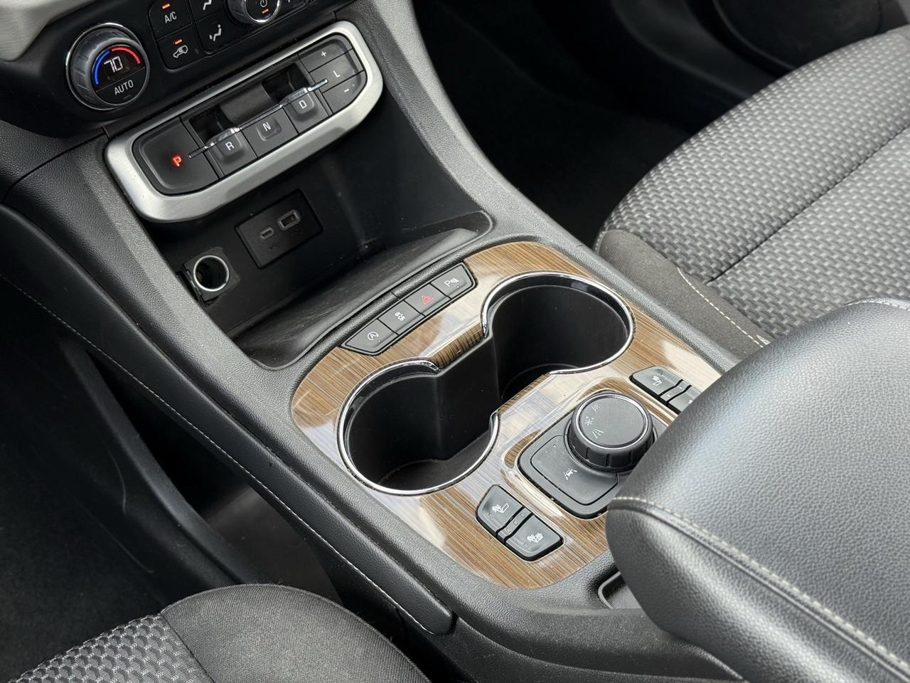 2023 GMC Acadia SLE Crestwood KY
