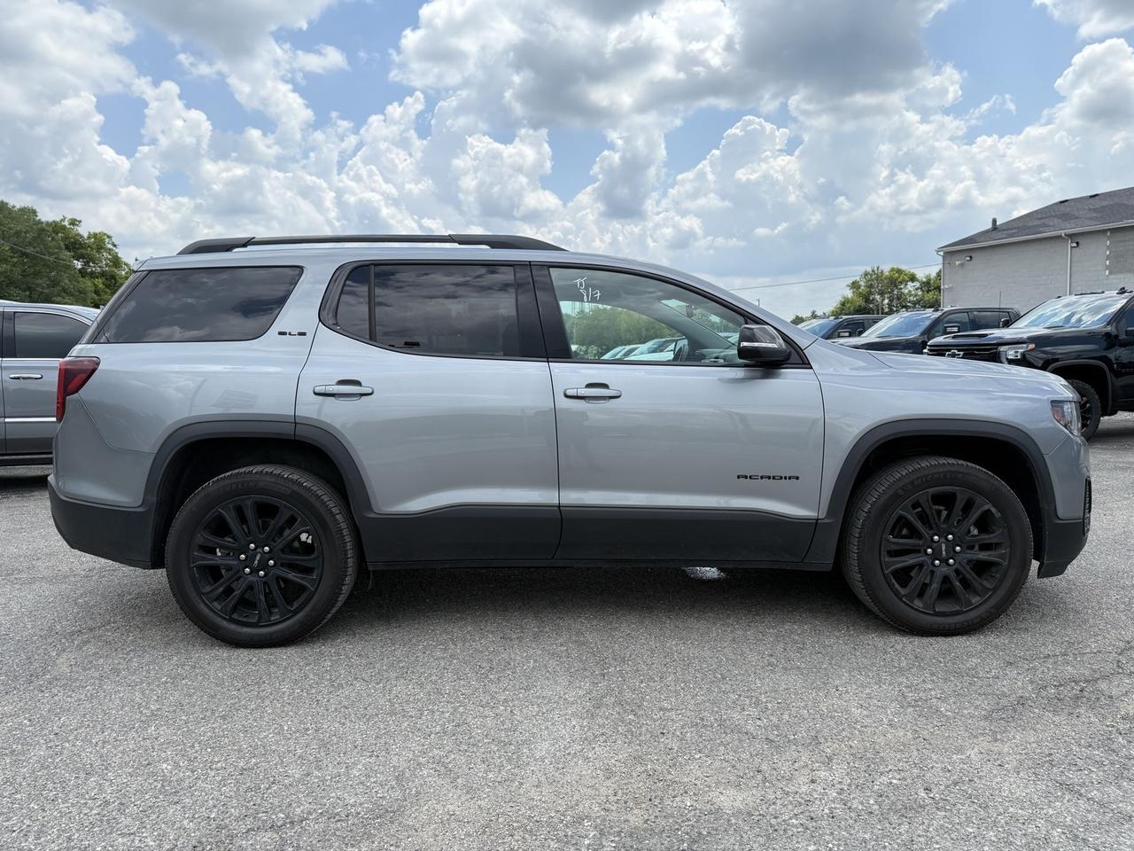 2023 GMC Acadia SLE Crestwood KY