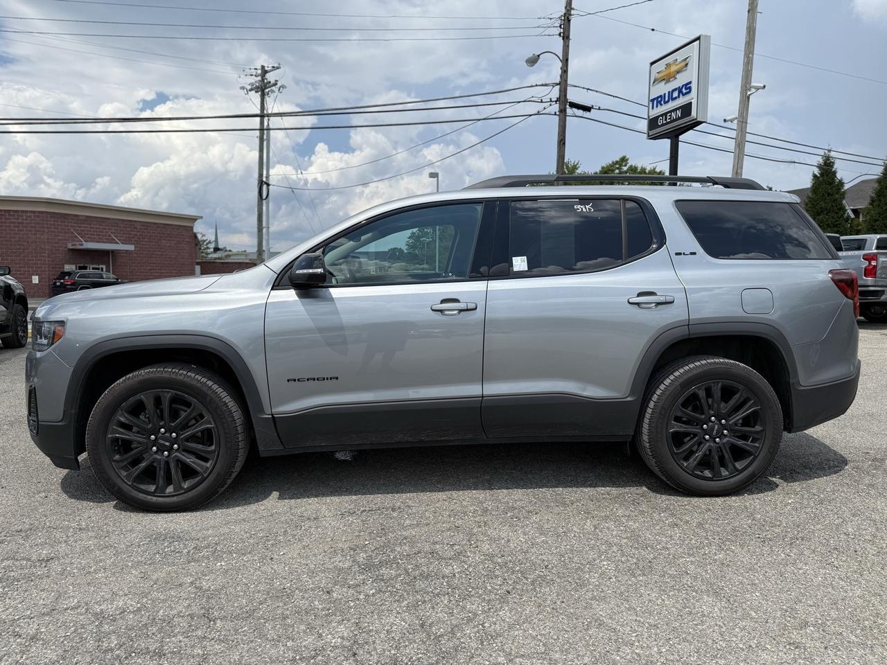 2023 GMC Acadia SLE Crestwood KY