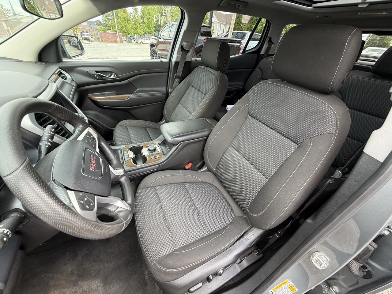 2023 GMC Acadia SLE Crestwood KY