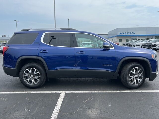 2023 GMC Acadia SLE Green Bay WI