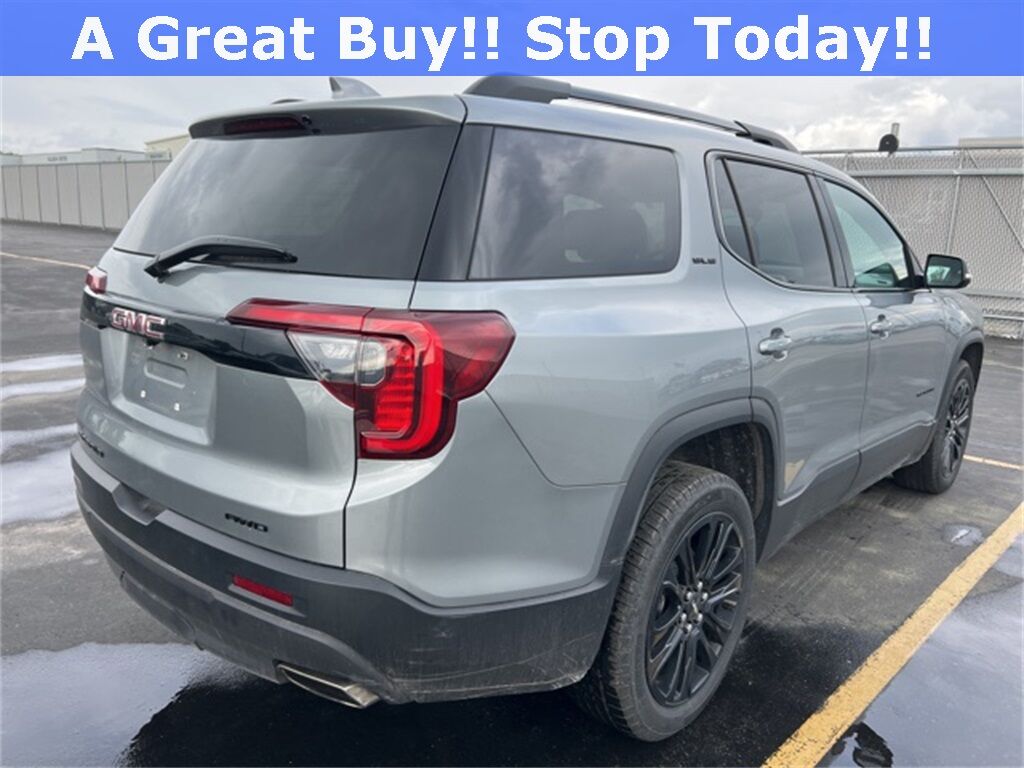 2023 GMC Acadia SLE Green Bay WI