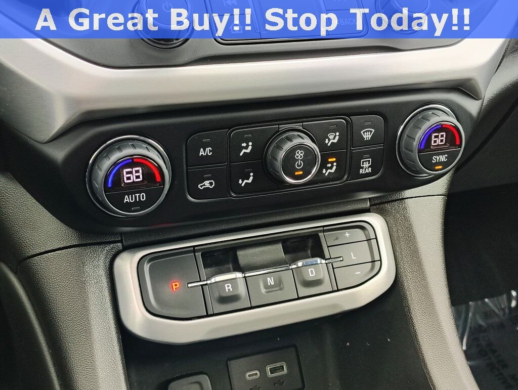 2023 GMC Acadia SLE Green Bay WI