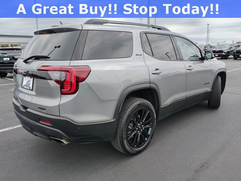 2023 GMC Acadia SLE Green Bay WI