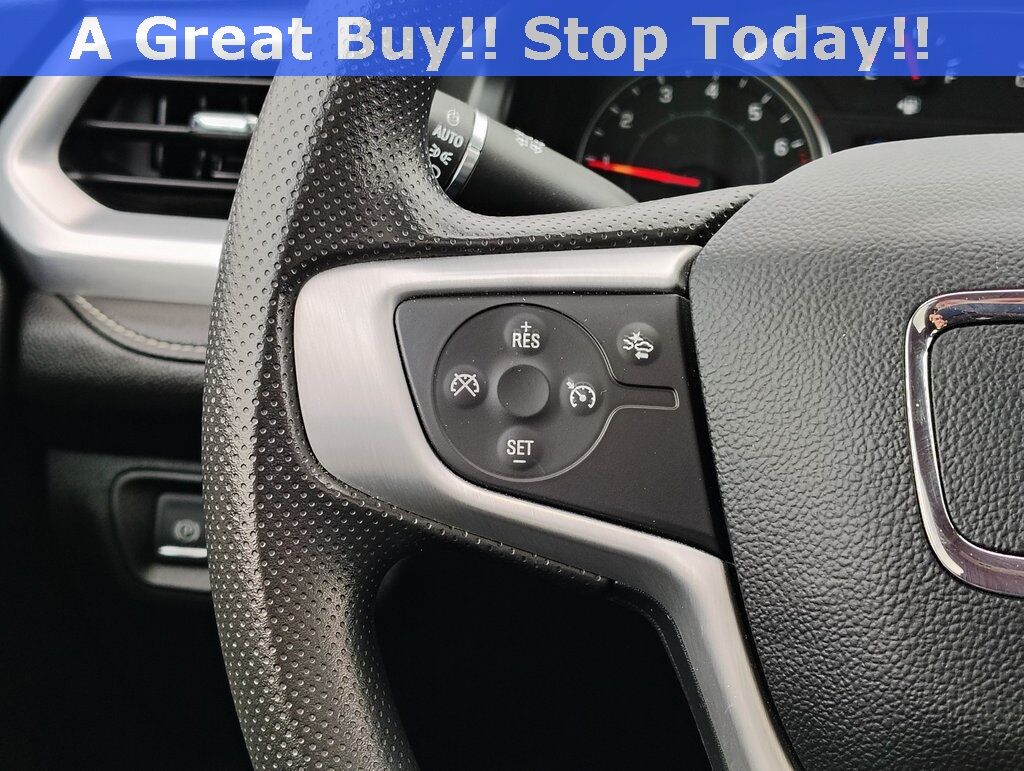 2023 GMC Acadia SLE Green Bay WI