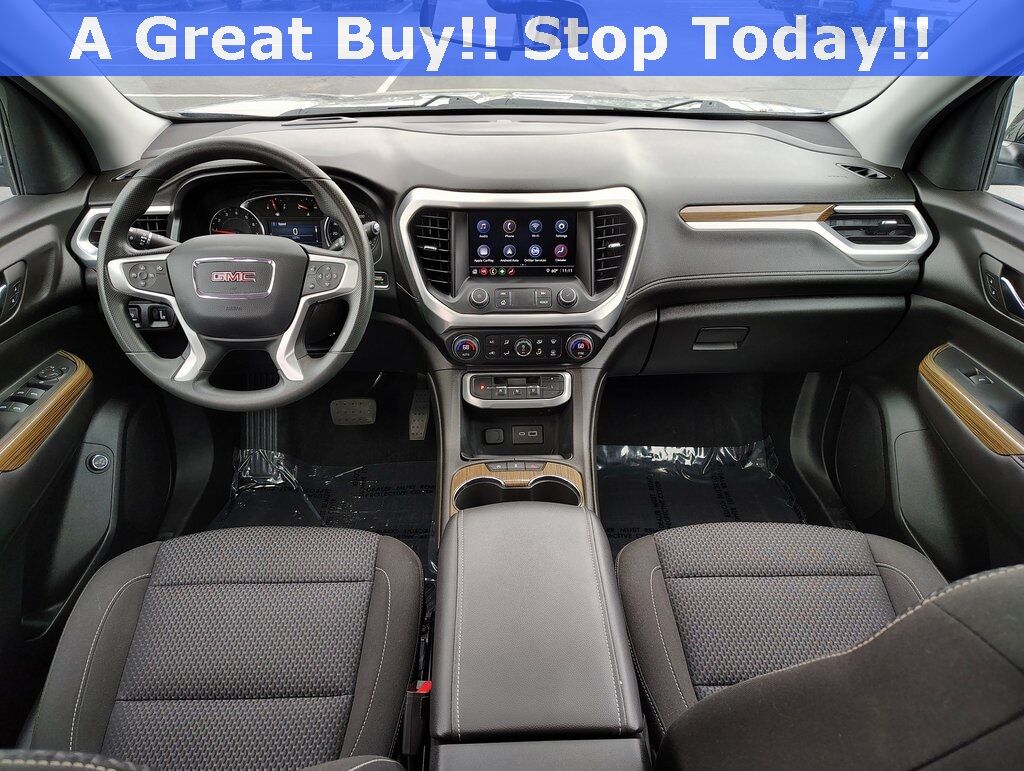 2023 GMC Acadia SLE Green Bay WI