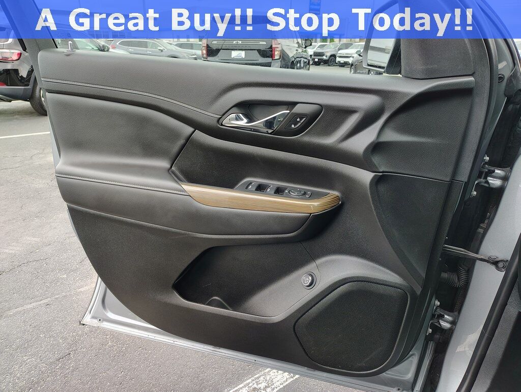2023 GMC Acadia SLE Green Bay WI