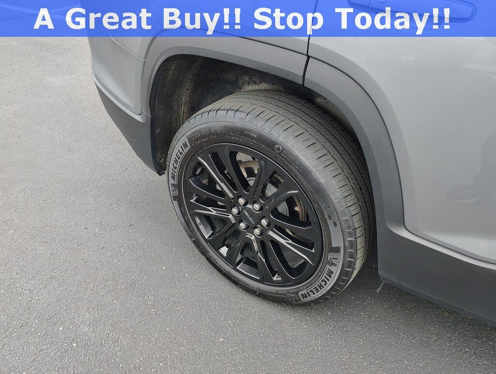 2023 GMC Acadia SLE Green Bay WI
