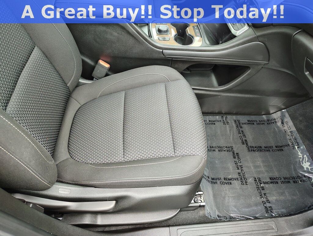 2023 GMC Acadia SLE Green Bay WI