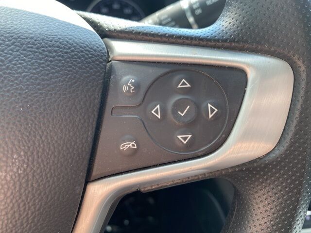 2023 GMC Acadia SLE Green Bay WI