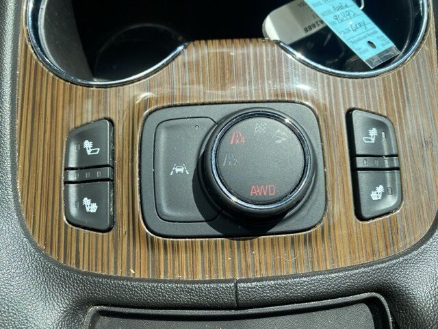 2023 GMC Acadia SLE Green Bay WI