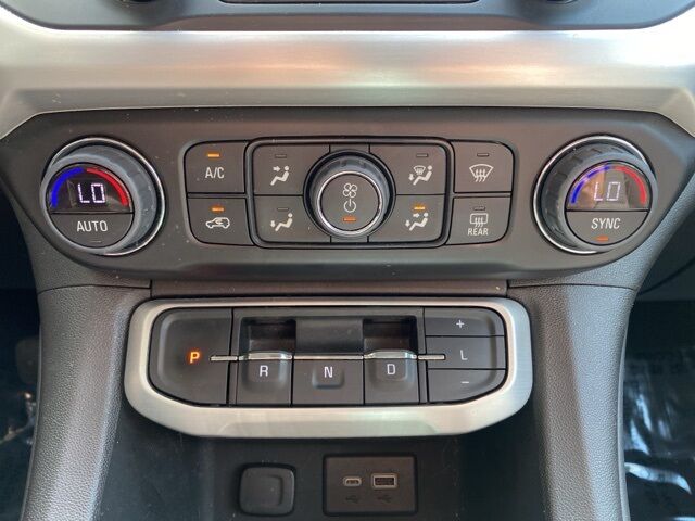 2023 GMC Acadia SLE Green Bay WI
