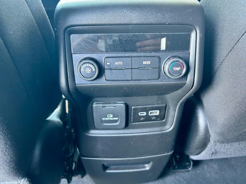 2023 GMC Acadia SLE Harper KS