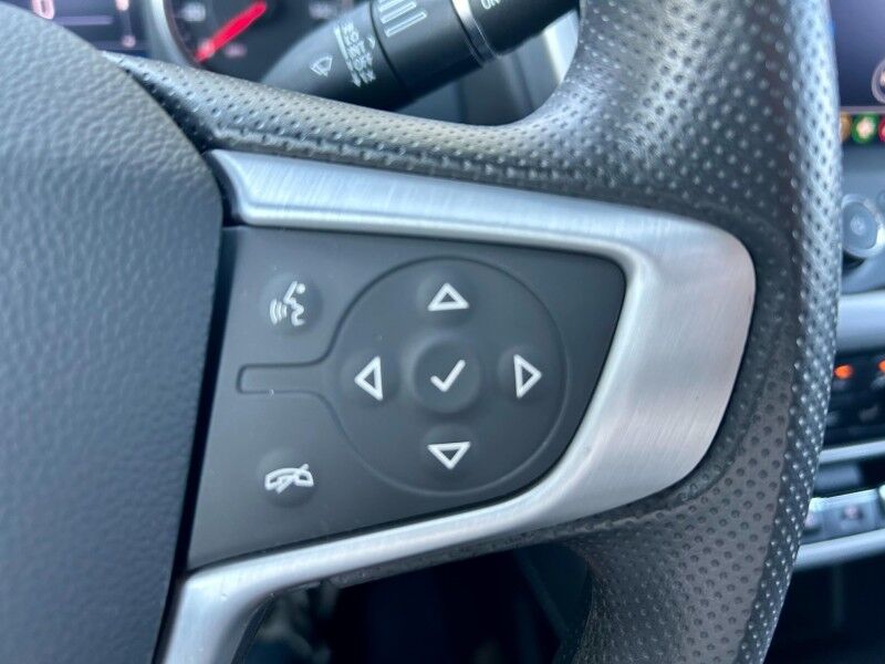 2023 GMC Acadia SLE Harper KS