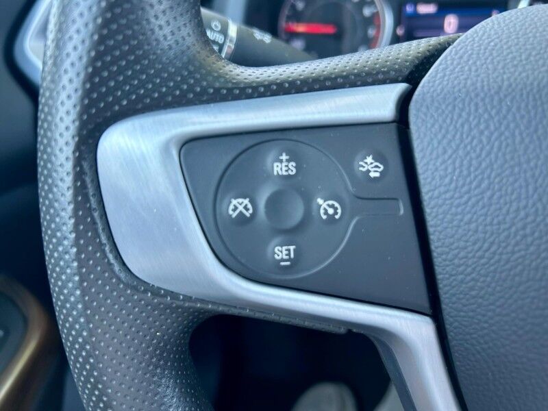 2023 GMC Acadia SLE Harper KS