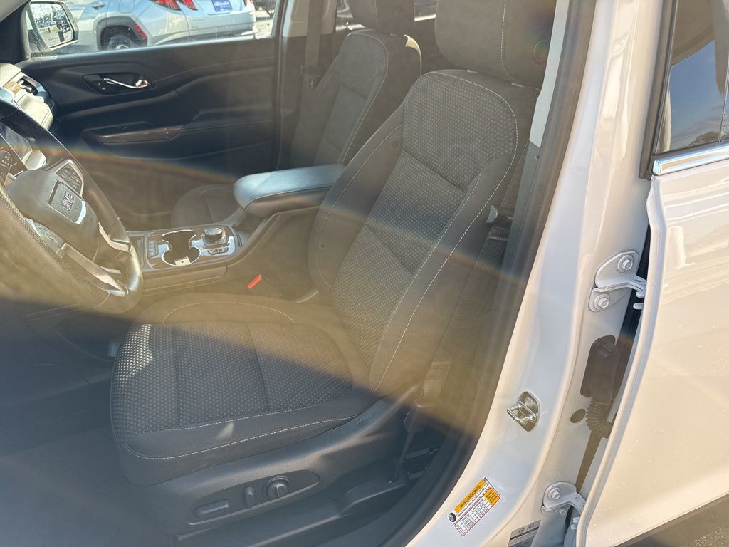 2023 GMC Acadia SLE Mount Joy PA